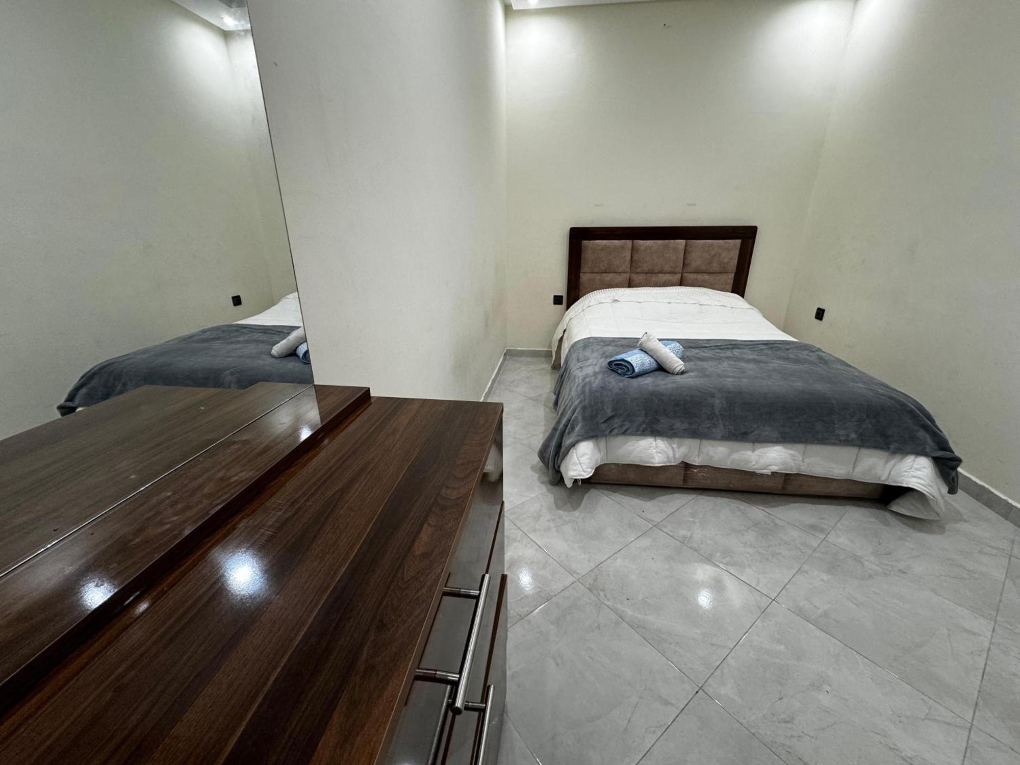Appartement Spacieux Et Calme A Proximite De La Mer Et La Gare Agdal 拉巴特 外观 照片