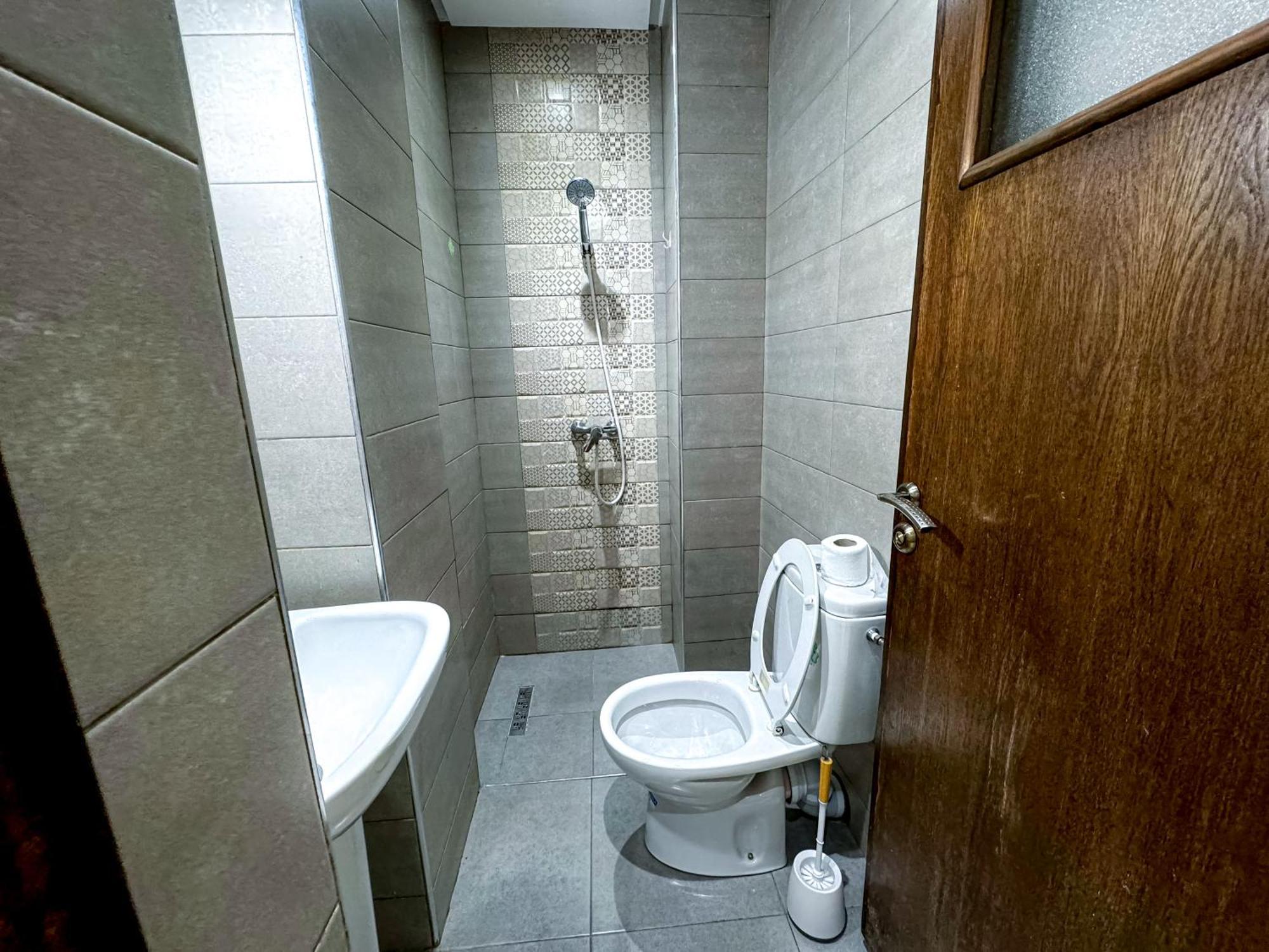 Appartement Spacieux Et Calme A Proximite De La Mer Et La Gare Agdal 拉巴特 外观 照片