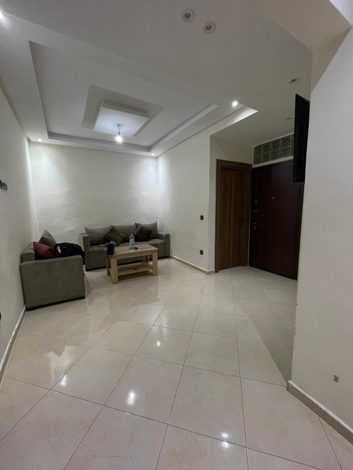 Appartement Spacieux Et Calme A Proximite De La Mer Et La Gare Agdal 拉巴特 外观 照片
